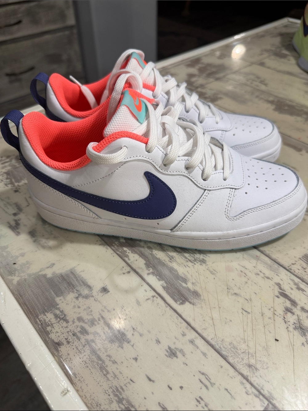 Nike White Low-Top Sneakers with Navy Swoosh & Coral-Pink Lining